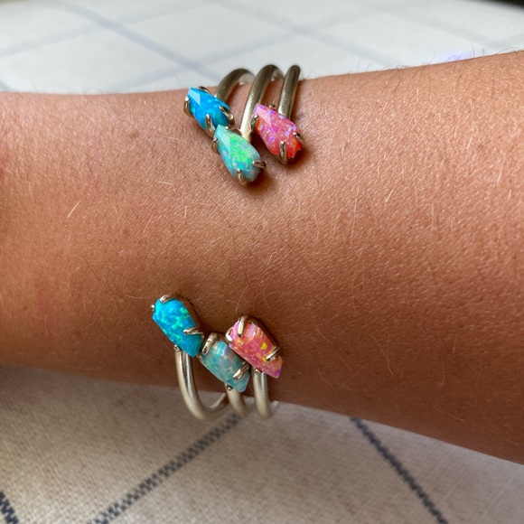 Kendra Scott Gold Cuff Bracelet with color pearl stones - Picture 1 of 7